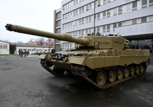 Γερμανία: Μετά τα Marder δεν αποκλείει και την αποστολή Leopard στην Ουκρανία