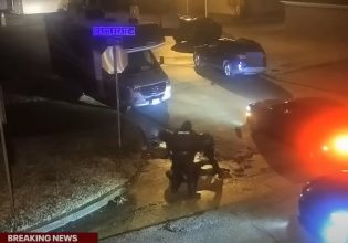 ΗΠΑ: Οργή μετά τη δημοσιοποίηση του βίντεο με τη βίαιη σύλληψη του Τάιρ Νίκολς – «Αγανάκτηση» Μπάιντεν