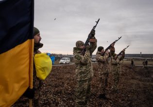 Ουκρανία: Το Κίεβο απορρίπτει την πρόταση του Πούτιν για εκεχειρία ως «υποκρισία»