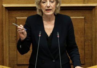 Αναγνωστοπούλου για τα Γλυπτά του Παρθενώνα: Ο Τσίπρας συναντήθηκε με το προεδρείο των αρχαιολόγων και όχι με αρχαιοκάπηλους μεγιστάνες