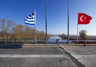 Γενί Σαφάκ: Τα προβλήματά μας με την Ελλάδα δεν μπορούν να λυθούν με διπλωματικά μέσα