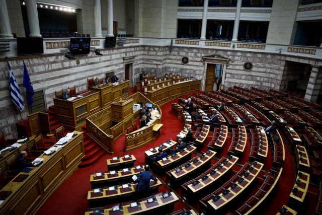 Βουλή: Τη συμπαράστασή τους στην Ελλάδα εξέφρασαν Γάλλοι γερουσιαστές
