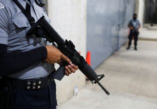 Ελ Σαλβαδόρ: «Πόλεμος κατά των συμμοριών» – Η κατάσταση εξαίρεσης παρατείνεται για 11η φορά