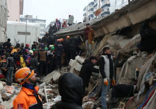 Σεισμός: Ο καταστροφικός σεισμός στην Τουρκία έγινε αισθητός έως τη Γροιλανδία και τη Δανία