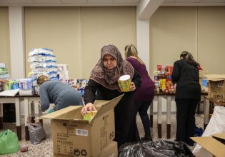 Σεισμός: Αλυσίδα αλληλεγγύης από την Ελλάδα στην Τουρκία και τη Συρία