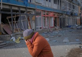 Ηandelsblatt: Πάνω από 1 τρισ. δολάρια θα κοστίσει η ανοικοδόμηση της Ουκρανίας