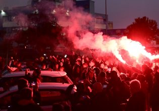 Αποθέωση για τον Θρύλο στο Ρέντη (pics, vid)