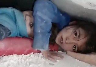 Σεισμός Συρία: Συγκλονίζει βίντεο με κοριτσάκι που προστατεύει τον αδερφό του κάτω από τα συντρίμμια