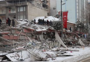 Σεισμός στην Τουρκία: Πάνω από 1.600 οι νεκροί