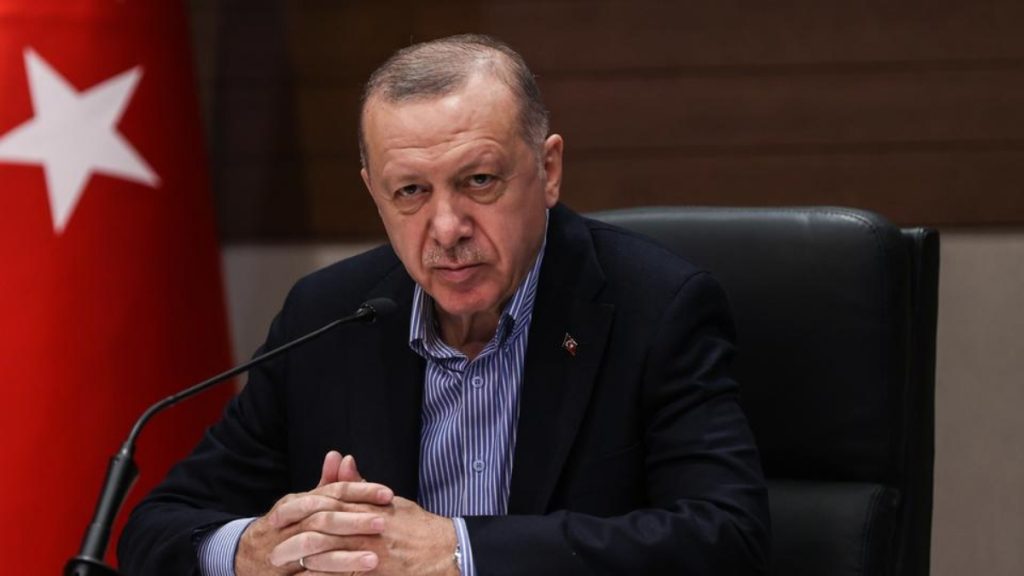Τουρκία: Θα εργαλειοποιήσει το προσφυγικό ο Ερντογάν για να παραμείνει στην εξουσία;