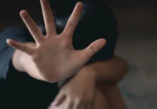 Βιασμός 4χρονου: «Το παιδί δεν άφηνε με τίποτα να το ακουμπήσουν» – Όσα είπε ο δικηγόρος της μητέρας του παιδιού