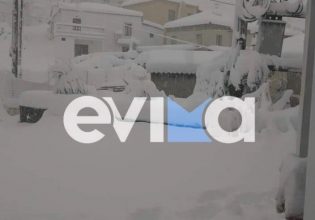 Κακοκαιρία: Αυτό το χωριό σκεπάστηκε στο χιόνι