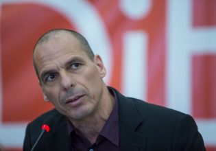 Γιάνης Βαρουφάκης: Συνελήφθη ο 19χρονος που είχε προσαχθεί για την επίθεση στον γγ του ΜέΡΑ25