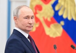 Πούτιν για Κίνα: Η Ρωσία δεν σχηματίζει στρατιωτική συμμαχία μαζί της