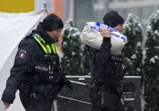 Αμβούργο: Οκτώ οι νεκροί από την επίθεση – Ο δράστης της πιστεύεται ότι ήταν πρώην μέλος των Μαρτύρων του Ιεχωβά