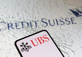 Credit Suisse – UBS: Ο μεγαλύτερος «γάμος» συστημικών τραπεζών από την κρίση του 2008
