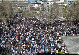 Τέμπη: Συγκλονίζει το εισιτήριο – κάλεσμα από μαθητές της Λάρισας για το σημερινό συλλαλητήριο