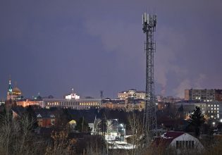 Ρωσία: Η έλλειψη εξοπλισμού έριξε τις ταχύτητες στα δίκτυα κινητής