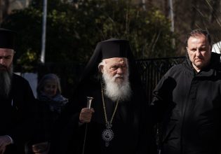 Τέμπη: Την θλίψη του εξέφρασε ο Αρχιεπίσκοπος Ιερώνυμος