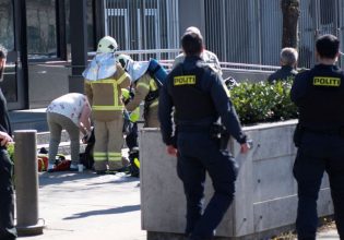 Νεαρός αυτοπυρπολήθηκε μπροστά στην πρεσβεία των ΗΠΑ της Δανίας