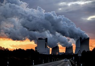 Αγορά άνθρακα: Εγκρίθηκε από το Ευρωκοινοβούλιο η φιλόδοξη κλιματική μεταρρύθμιση