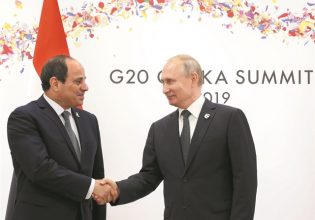 Αίγυπτος: Ηθελε να στείλει στον Πούτιν 40.000 ρουκέτες