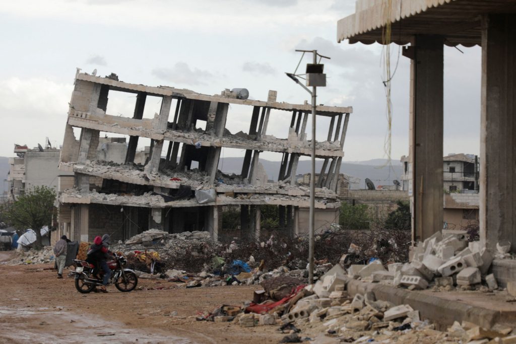 Σεισμός στην Συρία: Το Ιράν εκμεταλλεύτηκε ανθρωπιστική αποστολή για να σταλούν όπλα