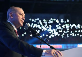 Πανηγύρια Ερντογάν για την εκτόξευση του πρώτου δορυφόρου παρατήρησης της Τουρκίας – «Θα έχει τα μάτια μας»