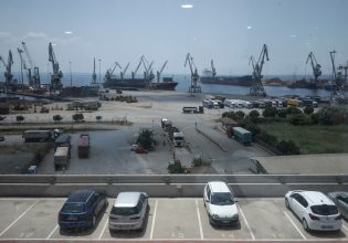 Εργατικό ατύχημα στη Θεσσαλονίκη: Τραυματίστηκε χειριστής οχήματος στο λιμάνι