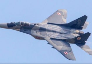 Η Ρωσία διαμηνύει πως η Δύση διατρέχει «κολοσσιαίο κίνδυνο» αν προμηθεύσει την Ουκρανία με F-16