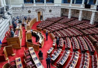Εκλογές 2023: Θυροκολλήθηκε το ΠΔ για τη διάλυση της Βουλής – Πότε ορκίζεται η νέα
