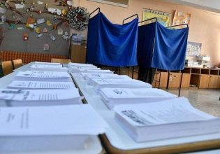 Εκλογές 2023: Ο δήμος Αθηναίων ζητά από τα κόμματα αυστηρή τήρηση του νόμου για τις αφίσες και τα φυλλάδια
