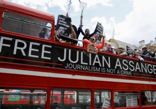 Τζούλιαν Ασάνζ: Eνδέχεται «σύντομα» να χάσει τη νομική μάχη και να εκδοθεί στις ΗΠΑ