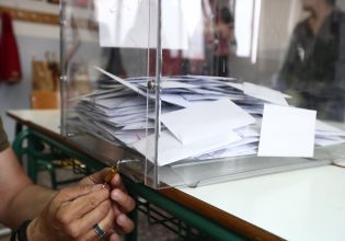 Συνελήφθη 70χρονος στη Θεσσαλονίκη για σεξουαλική παρενόχληση 19χρονου μέσα σε εκλογικό τμήμα