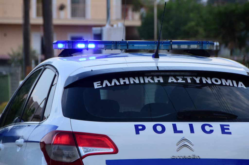 Άνδρας εισέβαλε με όπλο στο Δασαρχείο Σπερχειάδας