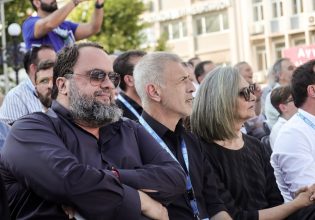 Ο Βαγγέλης Μαρινάκης έδωσε το παρών στο Piraeus Street Long Jump