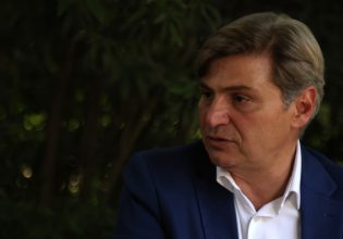Νικόλας Φαραντούρης: Η ΝΔ προχώρησε σε διασπάθιση δημοσίου πλούτου με απευθείας αναθέσεις σε γνωστούς και κολλητούς