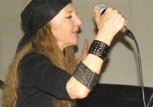 Γιώτα Γιάννα: Πέθανε η τραγουδίστρια με τη φυσαρμόνικα