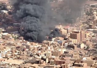 Σουδάν: Συνεχίζονται οι συγκρούσεις – Αεροσκάφος καταρρίφθηκε στο Χαρτούμ