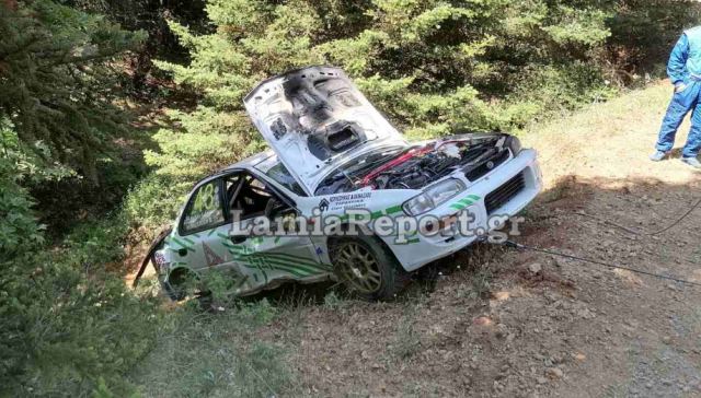 Ατύχημα στο Ράλλυ Φθιώτιδας - Εικόνες από το «λαβωμένο» Subaru Impreza
