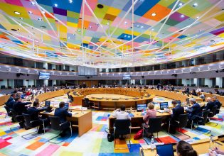Eurogroup: Σφίγγει το δημοσιονομικό ζωνάρι – Κόβει τα μέτρα ενεργειακής στήριξης