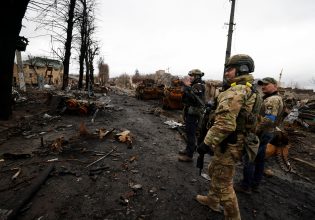 Πόλεμος στην Ουκρανία: Φωτιά σε βάση του ρωσικού στρατού στην Κριμαία