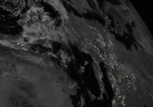 Βίντεο από δορυφόρο καταγράφουν το υπερθέαμα ηλεκτρικών καταιγίδων