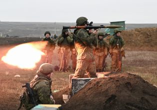 Πόλεμος στην Ουκρανία: Η Ρωσία κατέρριψε πυραύλους στην Κριμαία
