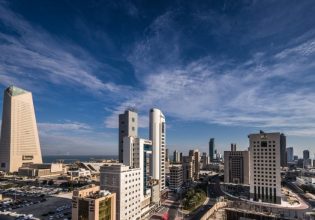 Κουβέιτ: Το παλαιότερο επενδυτικό ταμείο στον κόσμο επισκιάζεται από τους γείτονες