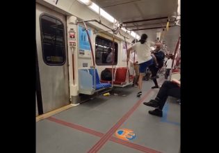 Σοκαριστικό βίντεο: Καυγάδισαν στο μετρό και τον μαχαίρωσε – Έτρεχαν πανικόβλητοι οι επιβάτες