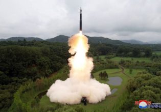 Βόρεια Κορέα: Συνεδριάζει το ΣΑ του ΟΗΕ για τη νέα εκτόξευση διηπειρωτικού πυραύλου