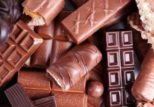 Σοκολάτα: Πώς οι τιμές του κακάο απειλούν την πιο γλυκιά απόλαυση