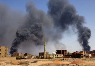 Πόλεμος στο Σουδάν: Εξαπλώνονται οι εχθροπραξίες σε δύο ακόμη πόλεις