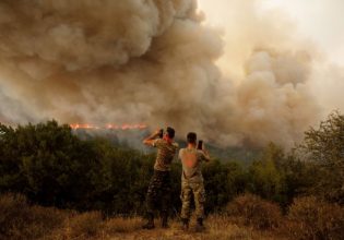 Φωτιά στον Έβρο: Νέο 112 για εκκένωση της Λεπτοκαρυάς προς Σάπες